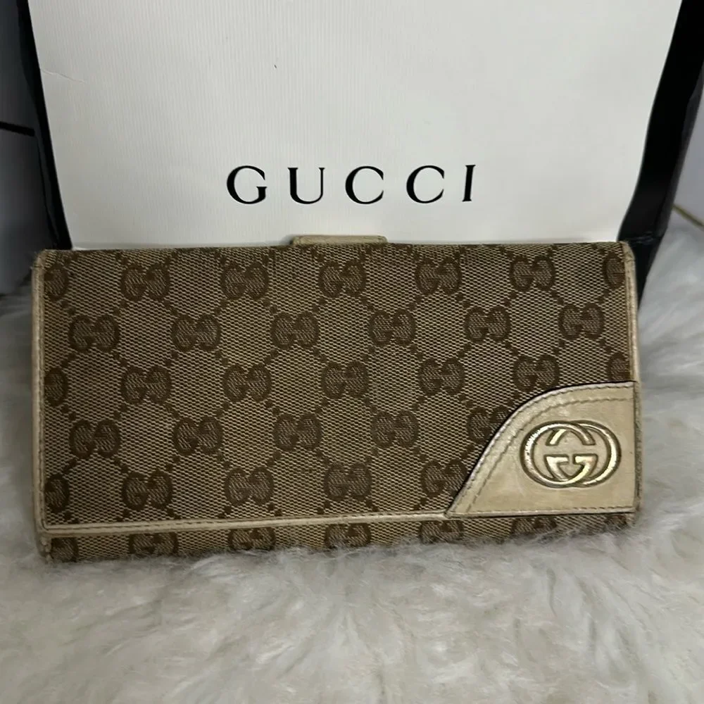 💯Authentic Gucci Long Bifold Wallet 🍀 - Picture 6 of 16